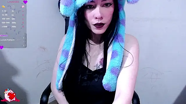 katty 8 online show from 07-31-26, 05:18