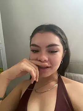 Luisa0110 online show from 03-06-26, 08:27