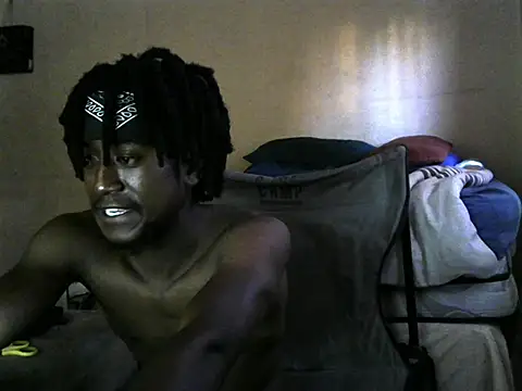 Hentaii001 online show from 12-10-24, 04:34