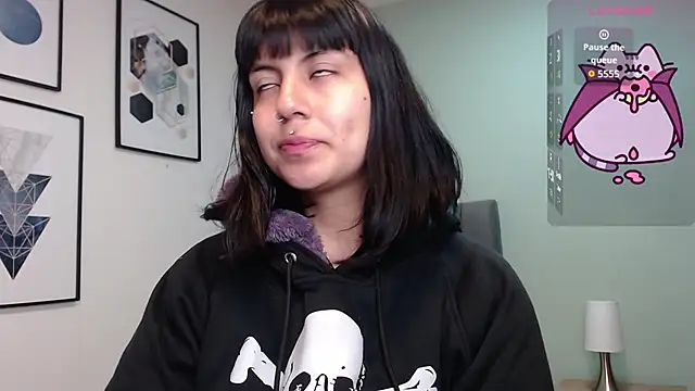 amy adams1 online show from 11-24-25, 04:01