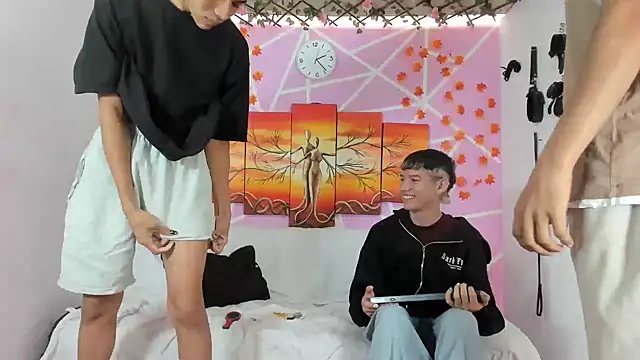 Snapshot of Fresahot2005 chatting on 03-16-25, 07:27 Fresahot2005 online show from 03-16-25, 07:27