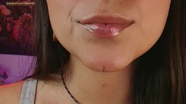 6Briela9  online show from 04-17-26, 06:27