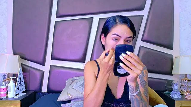 NicoleEsposito online show from 05-09-26, 12:32