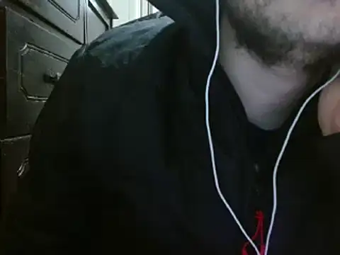 camiloking1720 online show from 12-22-24, 02:39