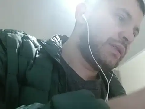 camiloking1720 online show from 01-28-25, 02:31