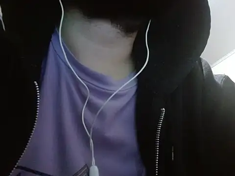 camiloking1720 online show from 10-08-25, 04:48