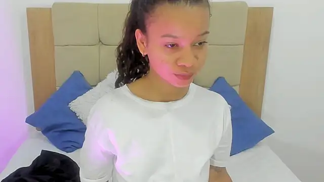 brithany rousee online show from 09-23-25, 08:12