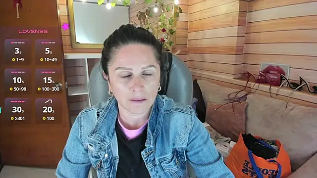 Victoria collins 1 online show from 07-09-26, 10:08