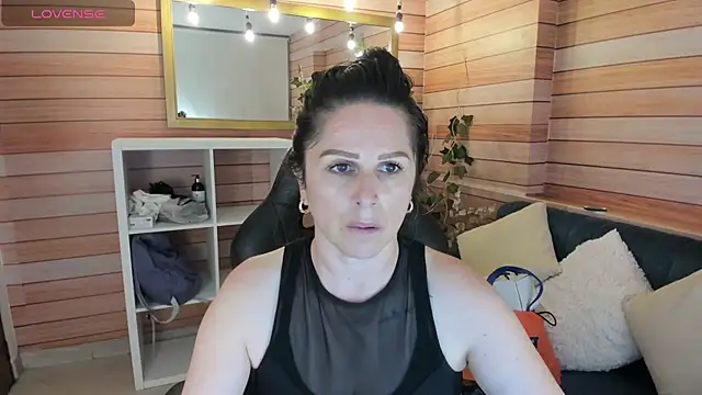 Victoria collins 1 online show from 08-01-26, 09:30