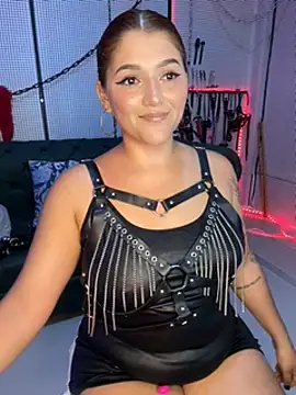 Snapshot of yey_bdsm chatting on 03-19-25, 03:20 yey bdsm online show from 03-19-25, 03:20