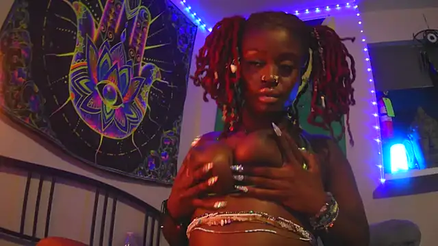 Tatithegoddess online show from 12-12-24, 11:29