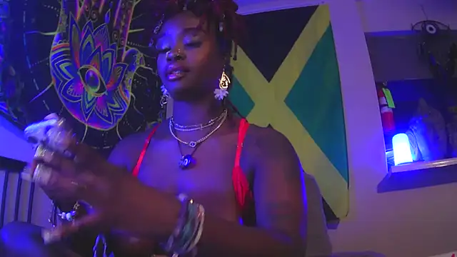 Tatithegoddess online show from 01-02-25, 08:28