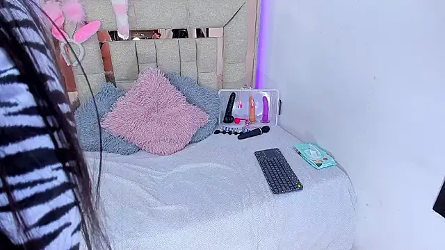 melody bonnet online show from 03-05-26, 07:15