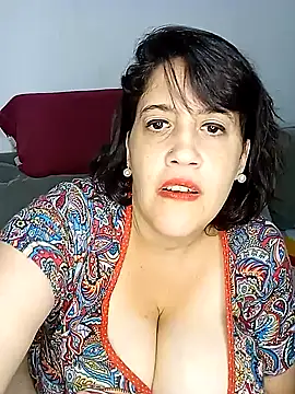 Snapshot of Sole_Love chatting on 01-08-25, 02:57 Sole Love online show from 01-08-25, 02:57