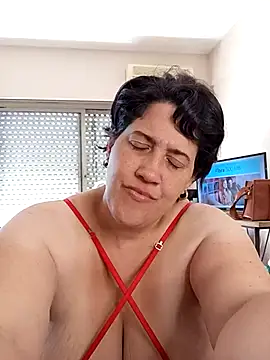 Sole Love online show from 10-30-25, 03:46