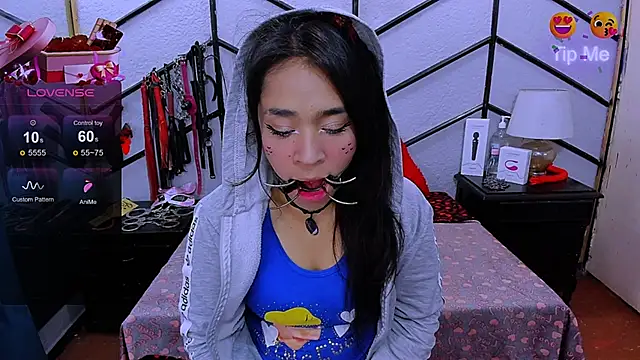 AlanaLuck online show from 02-08-25, 12:17