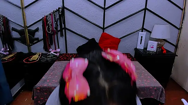 AlanaLuck online show from 02-15-25, 12:11