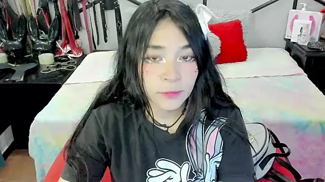 AlanaLuck online show from 04-23-26, 07:05