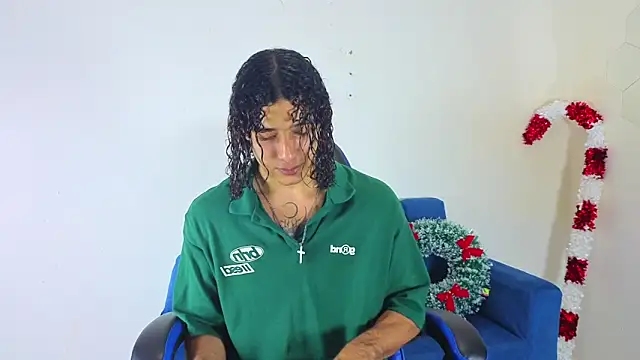 Demitryo online show from 11-20-25, 03:56