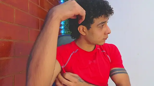 Snapshot of Demitryo chatting on 02-21-26, 04:13 Demitryo online show from 02-21-26, 04:13