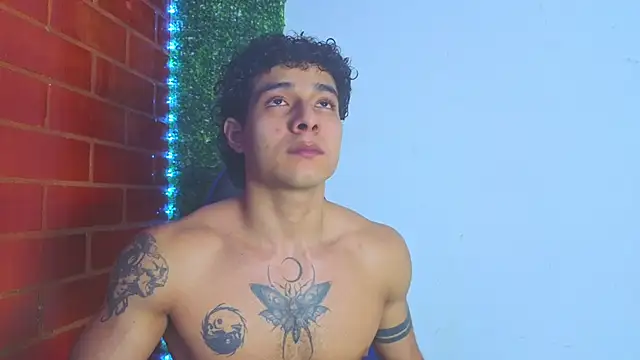 Snapshot of Demitryo chatting on 03-01-26, 04:58 Demitryo online show from 03-01-26, 04:58