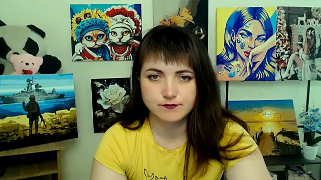 Snapshot of Darina_M_ chatting on 05-16-26, 10:36 Darina M online show from 05-16-26, 10:36
