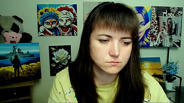 Snapshot of Darina_M_ chatting on 06-05-26, 04:19 Darina M online show from 06-05-26, 04:19