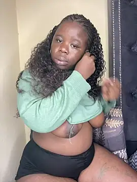 DarkBerry87 online show from 04-14-26, 08:37