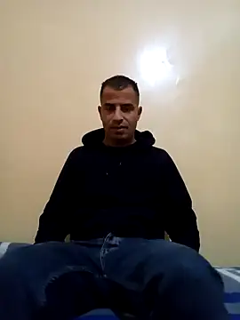 Snapshot of Bisex_activ19 chatting on 12-09-24, 02:39 Bisex activ19 online show from 12-09-24, 02:39