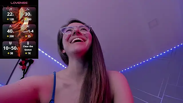 Snapshot of Ich_Bin_Julia chatting on 12-13-24, 05:10 Ich Bin Julia online show from 12-13-24, 05:10