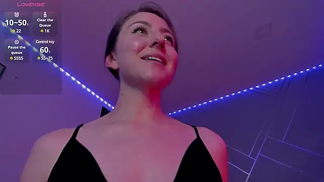 Snapshot of Ich_Bin_Julia chatting on 01-28-25, 05:46 Ich Bin Julia online show from 01-28-25, 05:46