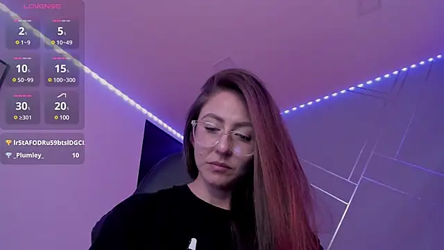 Snapshot of Ich_Bin_Julia chatting on 02-06-25, 06:24 Ich Bin Julia online show from 02-06-25, 06:24