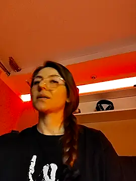 Snapshot of Ich_Bin_Julia chatting on 12-01-25, 10:42 Ich Bin Julia online show from 12-01-25, 10:42