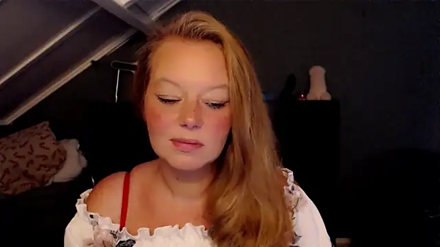 roxanna24 online show from 05-31-26, 07:59