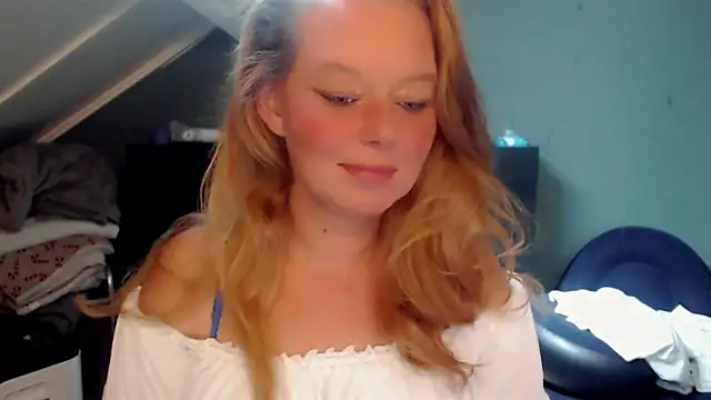 roxanna24 online show from 07-07-26, 10:19