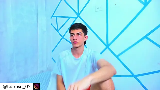 liam scott77 online show from 02-01-26, 01:37