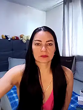 renata hot1 online show from 05-12-26, 07:22