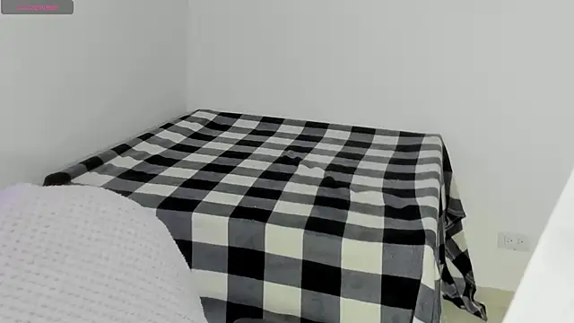 Snapshot of Natasha_su_ chatting on 01-08-25, 03:29 Natasha su online show from 01-08-25, 03:29