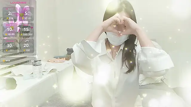 Snapshot of asianfox chatting on 12-18-24, 02:38 asianfox online show from 12-18-24, 02:38