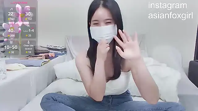 Snapshot of asianfox chatting on 02-07-25, 02:37 asianfox online show from 02-07-25, 02:37