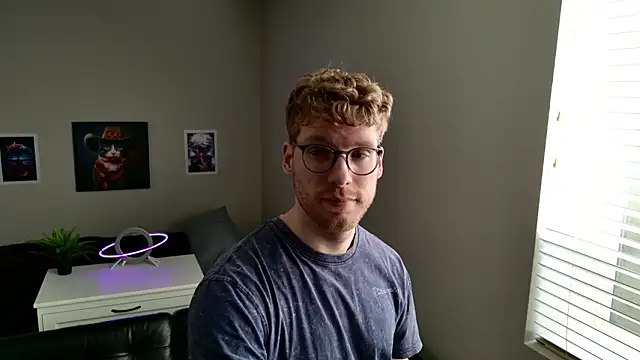 BlueEyedTallGuy94 online show from 02-11-26, 09:09