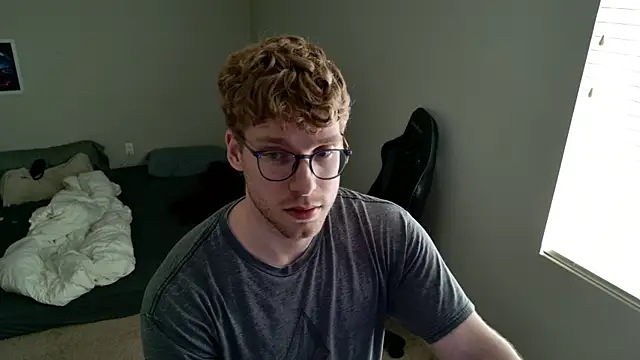 BlueEyedTallGuy94 online show from 07-22-26, 10:23