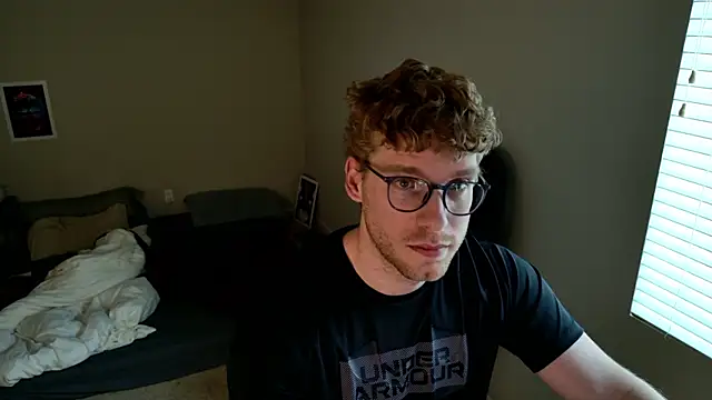 BlueEyedTallGuy94 online show from 07-24-26, 01:47