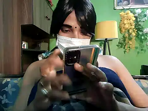 Snapshot of Sexy_Naira chatting on 01-11-25, 02:58 Sexy Naira online show from 01-11-25, 02:58