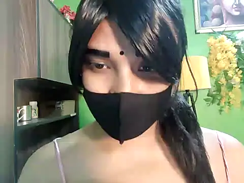 Snapshot of Sexy_Naira chatting on 02-03-25, 08:24 Sexy Naira online show from 02-03-25, 08:24