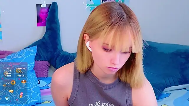 Snapshot of b4by_LoL1 chatting on 08-06-26, 12:51 b4by LoL1 online show from 08-06-26, 12:51
