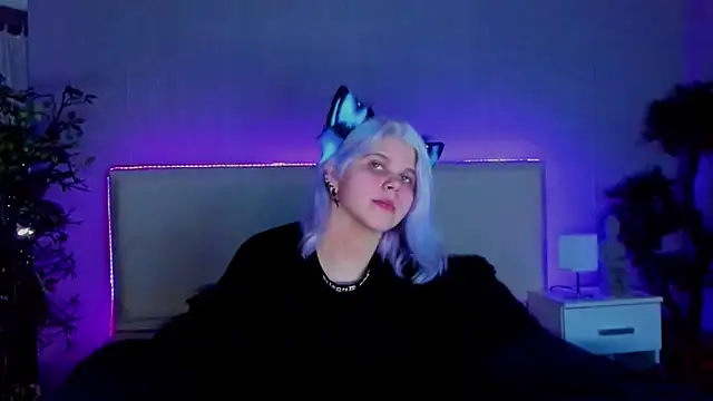 JoannLowe online show from 01-28-25, 08:04