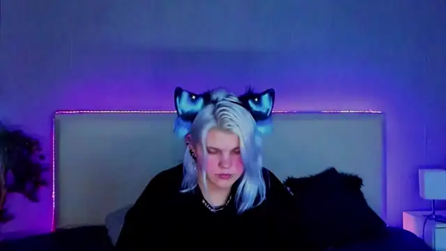 JoannLowe online show from 02-10-25, 08:31