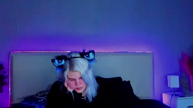 JoannLowe online show from 02-14-25, 12:09