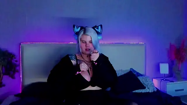 JoannLowe online show from 02-22-25, 11:46